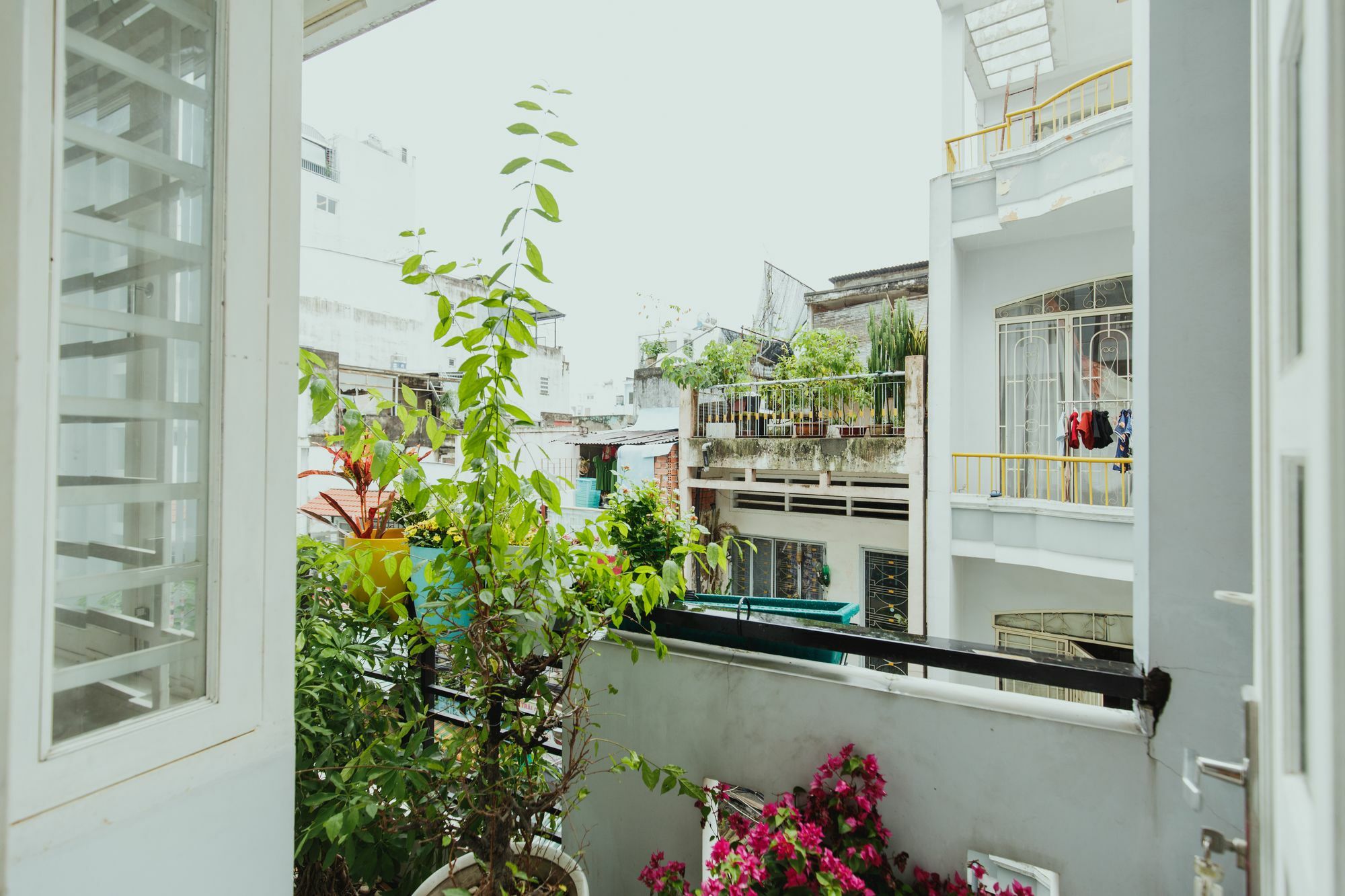 Апартаменты Urban House Saigon 2 Хошимин Экстерьер фото